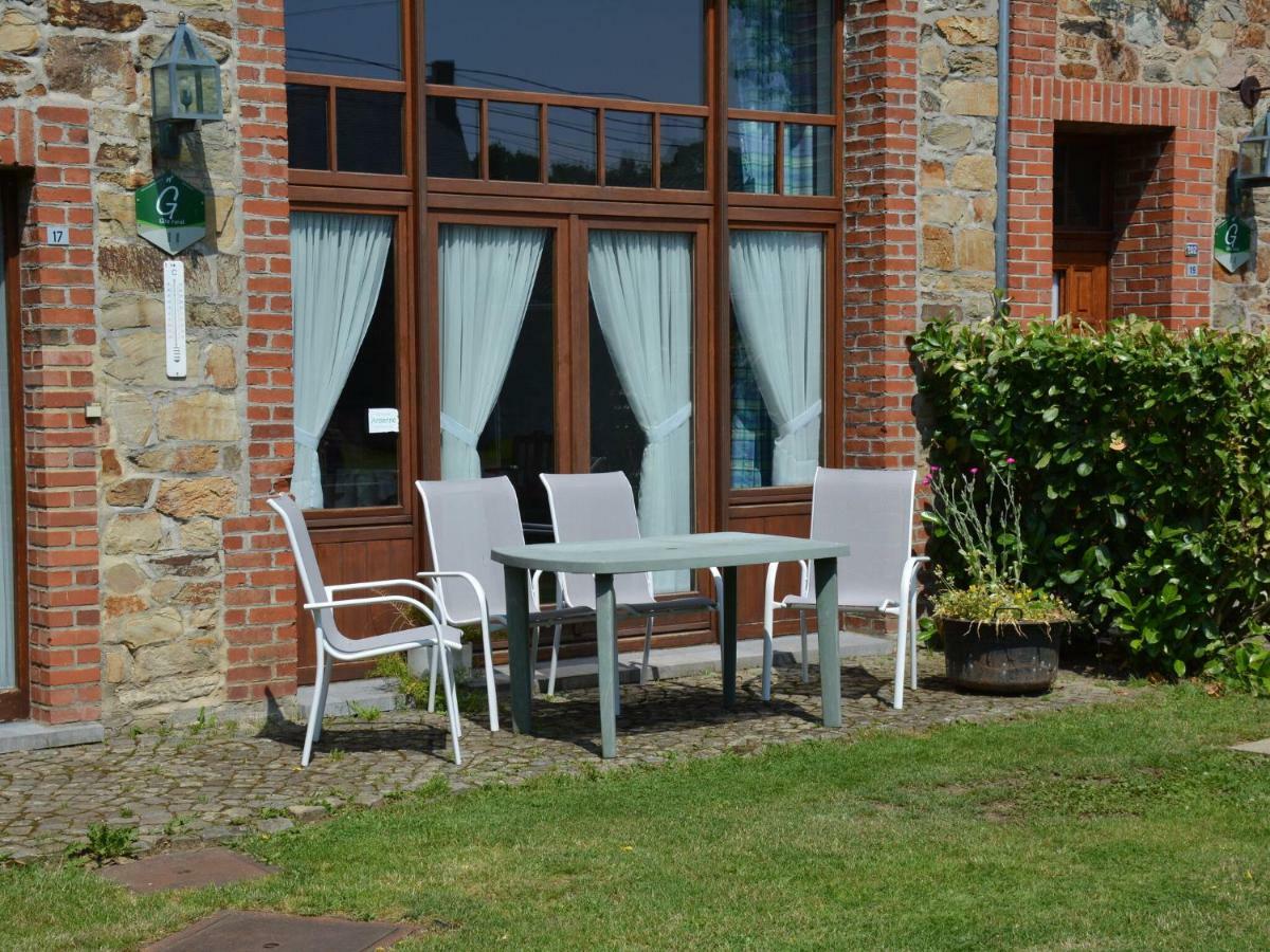 Gorgeous In With Garden *